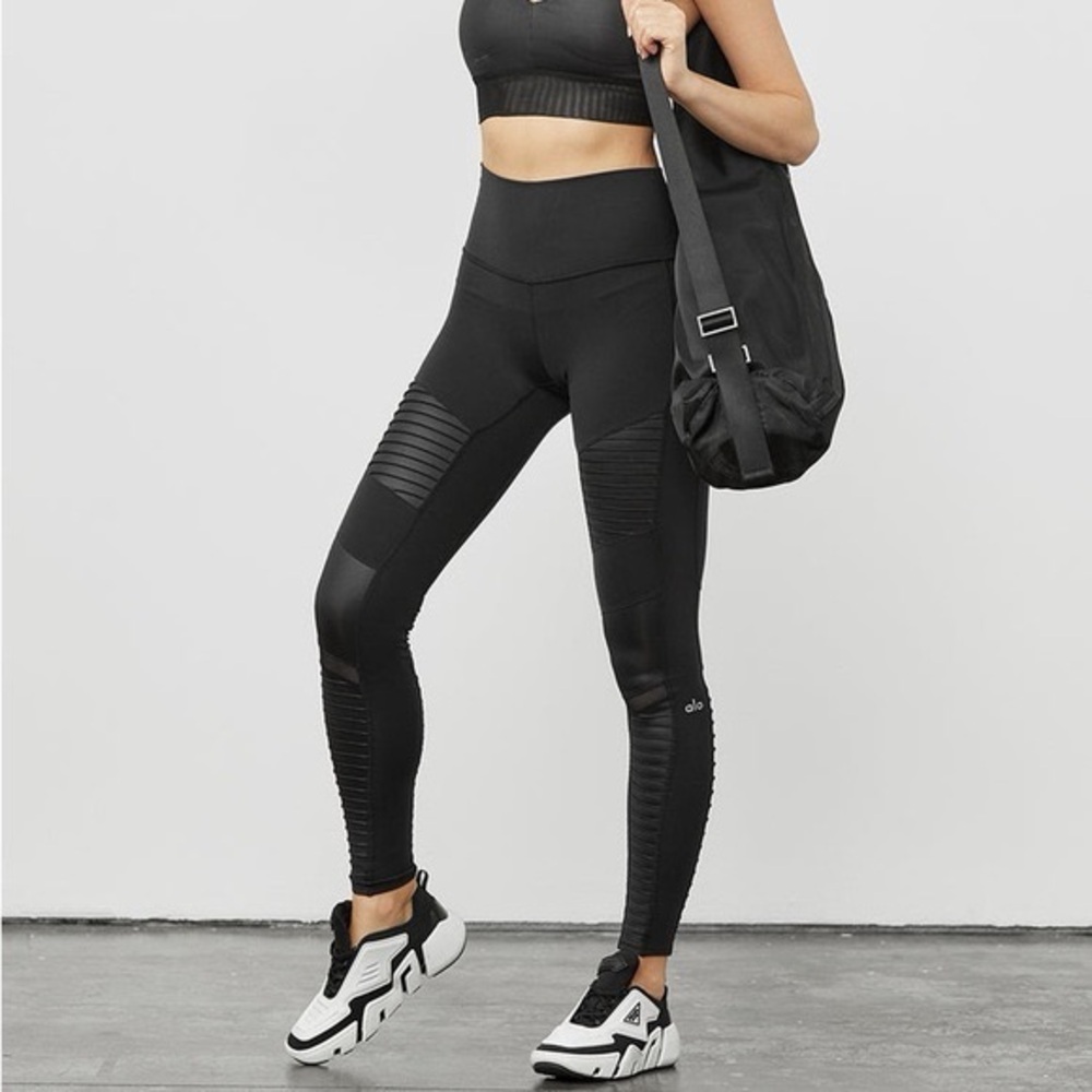 ALO High-Waist Ribbed Panel Black Performance MOTO Leggings Sz SMALL